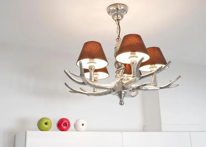 Royal Court Legerova