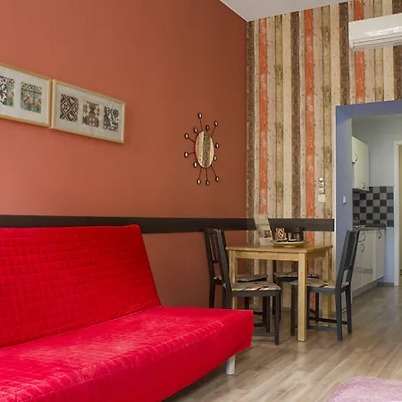 Royal Court Legerova 3* Prága