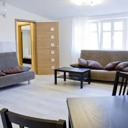 Royal Court Legerova 3* Praha